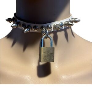 💛10 for $10 or💰BOGO FREE Spiked White Vegan Leather Choker Necklace